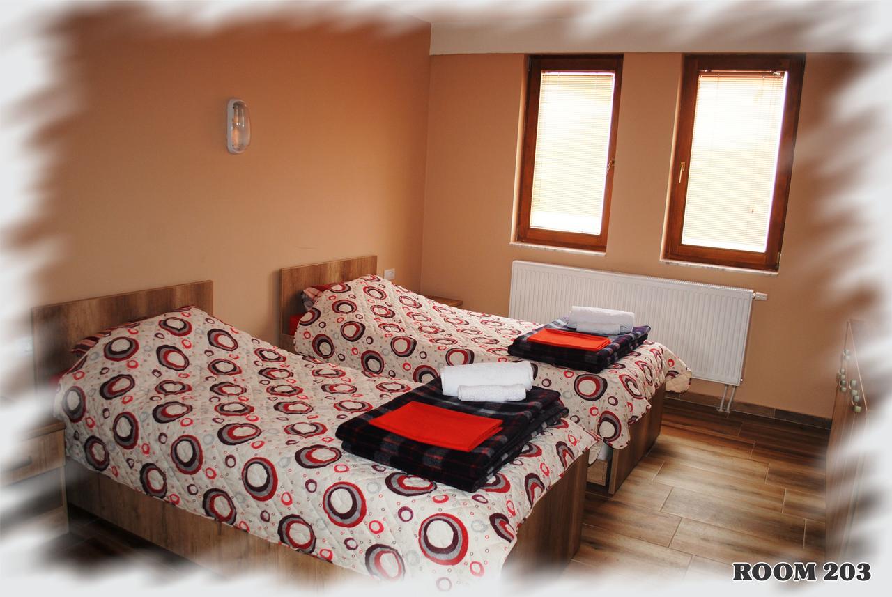 Konak - Popova Sapka Popova Shapka Camera foto